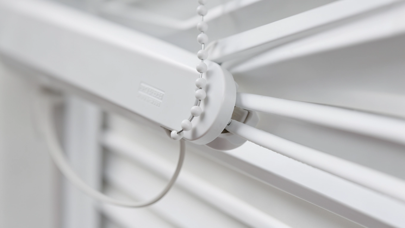 Mechanizm z łańcuszkiem do rolet