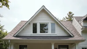 dach dwuspadowy z jaskółką