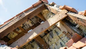 ile kosztuje rozbiórka dachu