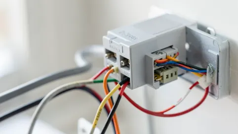 Jak podłączyć sterownik do rolet