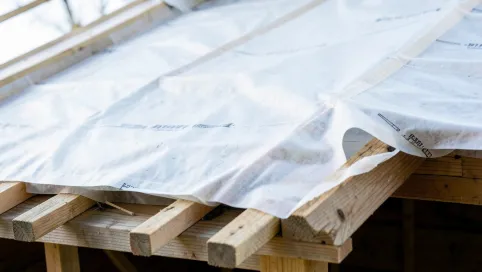 Jaka membrana na dach bez deskowania