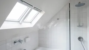 Jakie okna dachowe do łazienki na poddaszu