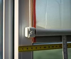Montaż Rolet Na Okna Plastikowe