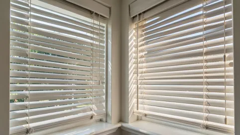 Rolety czy żaluzje zewnętrzne cena