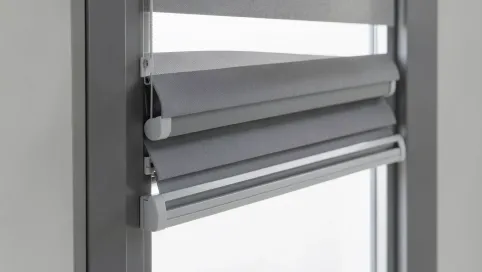 Rolety dzień noc w kasecie z prowadnicami na wymiar