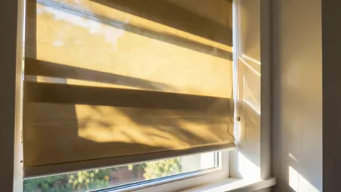 Rolety odbijające promienie słoneczne na wymiar